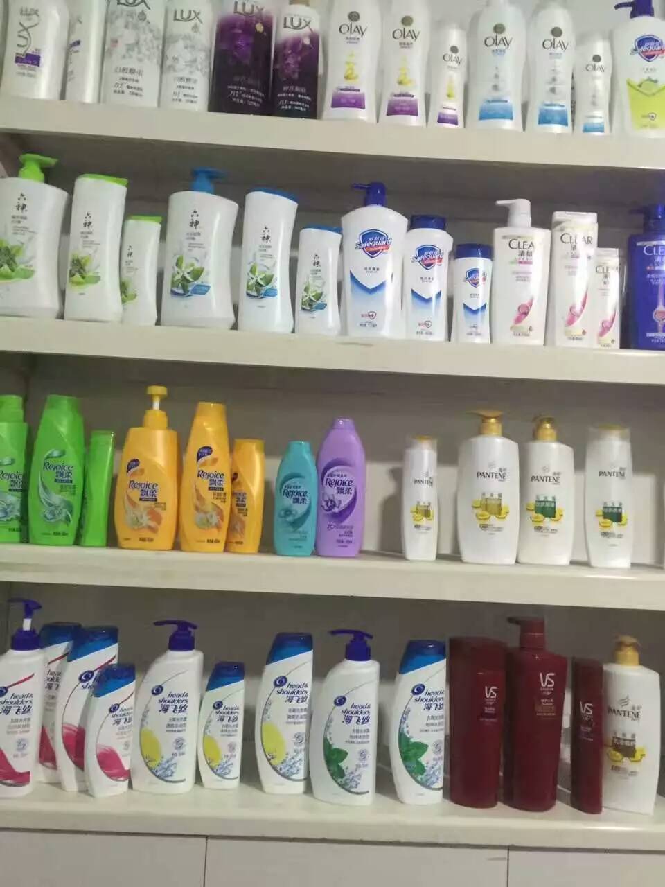 海飛絲洗發(fā)水 廣東生產(chǎn)商批發(fā)熱銷，助力日用品市場